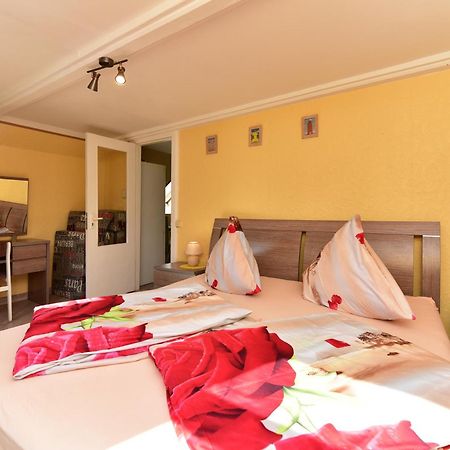 Jaunklavi Villa Sikrags Buitenkant foto